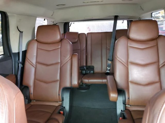 Cadillac Escalade КРАЙНА ЦЕНА   LUXURY , снимка 10 - Автомобили и джипове - 48321715