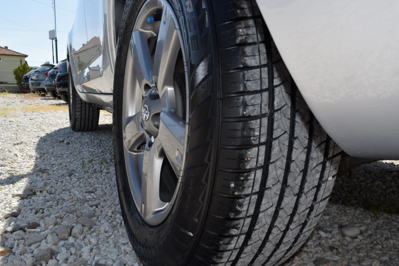 Toyota Rav4 2.2 D4D* 150kc* Keyless* Навигация* Подгрев - 15990 лв. - 44153765 | Car24.bg