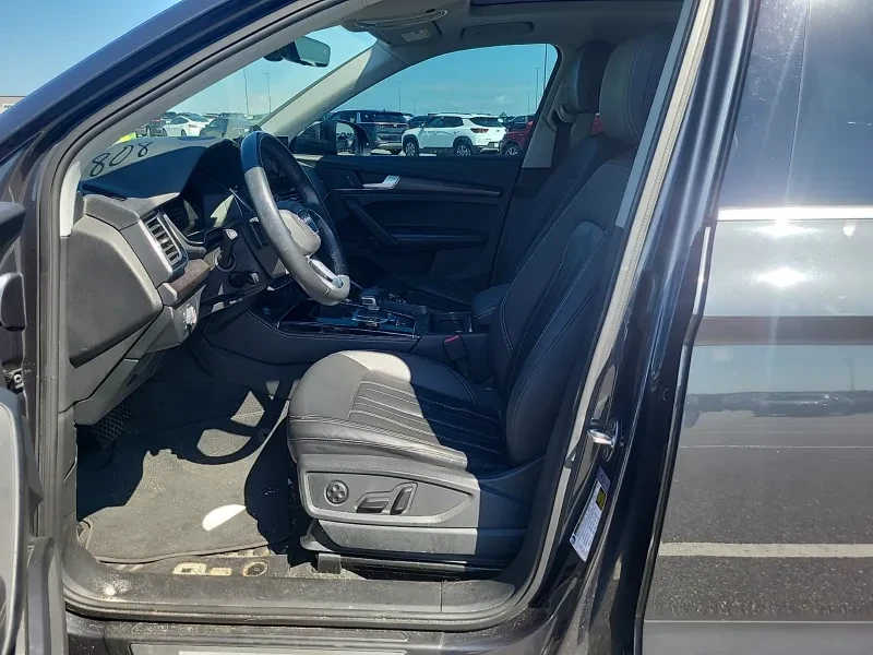 Audi Q5 PREMIUM PLUS, снимка 8 - Автомобили и джипове - 55101390