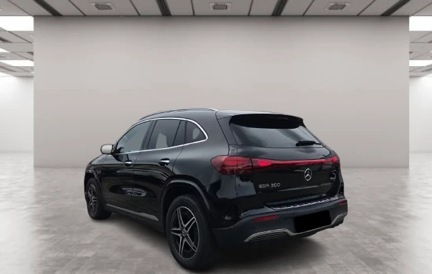 Mercedes-Benz EQA 300 4Matic = AMG Line = Premium Гаранция, снимка 2 - Автомобили и джипове - 55299650