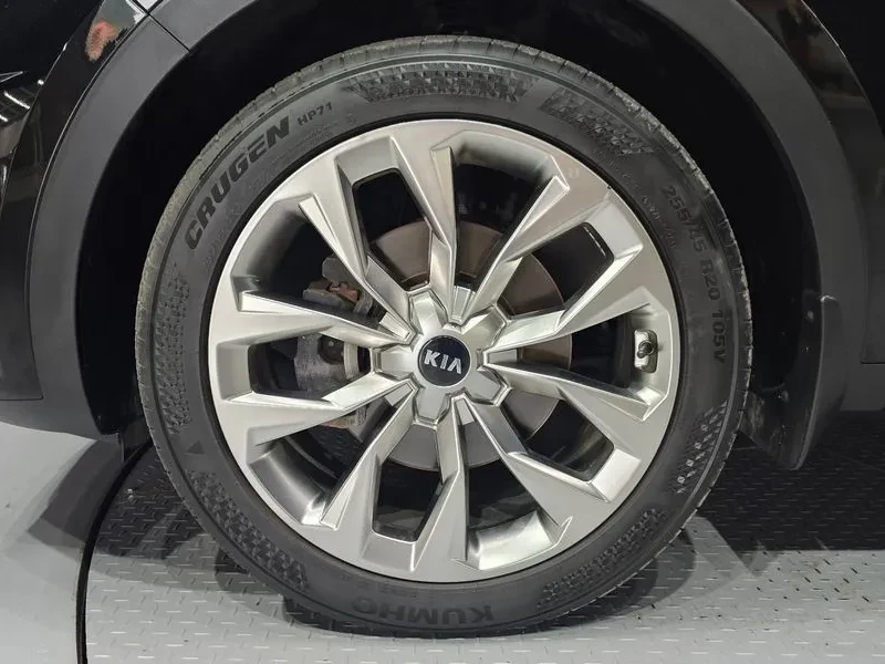 Kia Sorento 2.2 CRDI 4WD - САМО 30% АВАНС, снимка 5 - Автомобили и джипове - 56018260