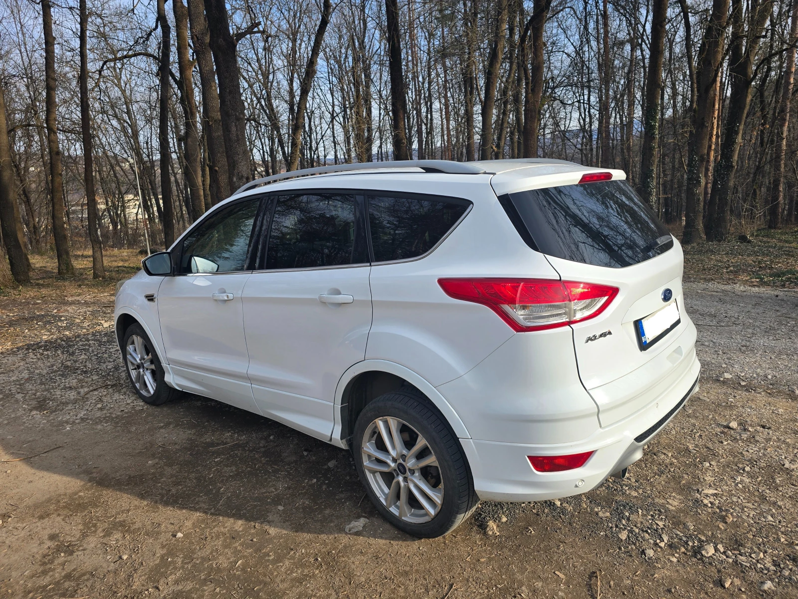 Ford Kuga 4x4 /182кс/ Keyless - изображение 6