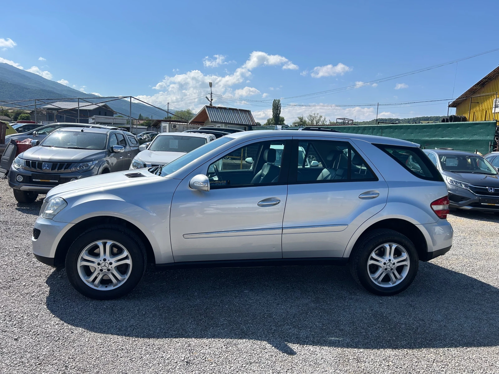 Mercedes-Benz ML 320 3.2CDI 4X4 EURO4 SPORT - изображение 4