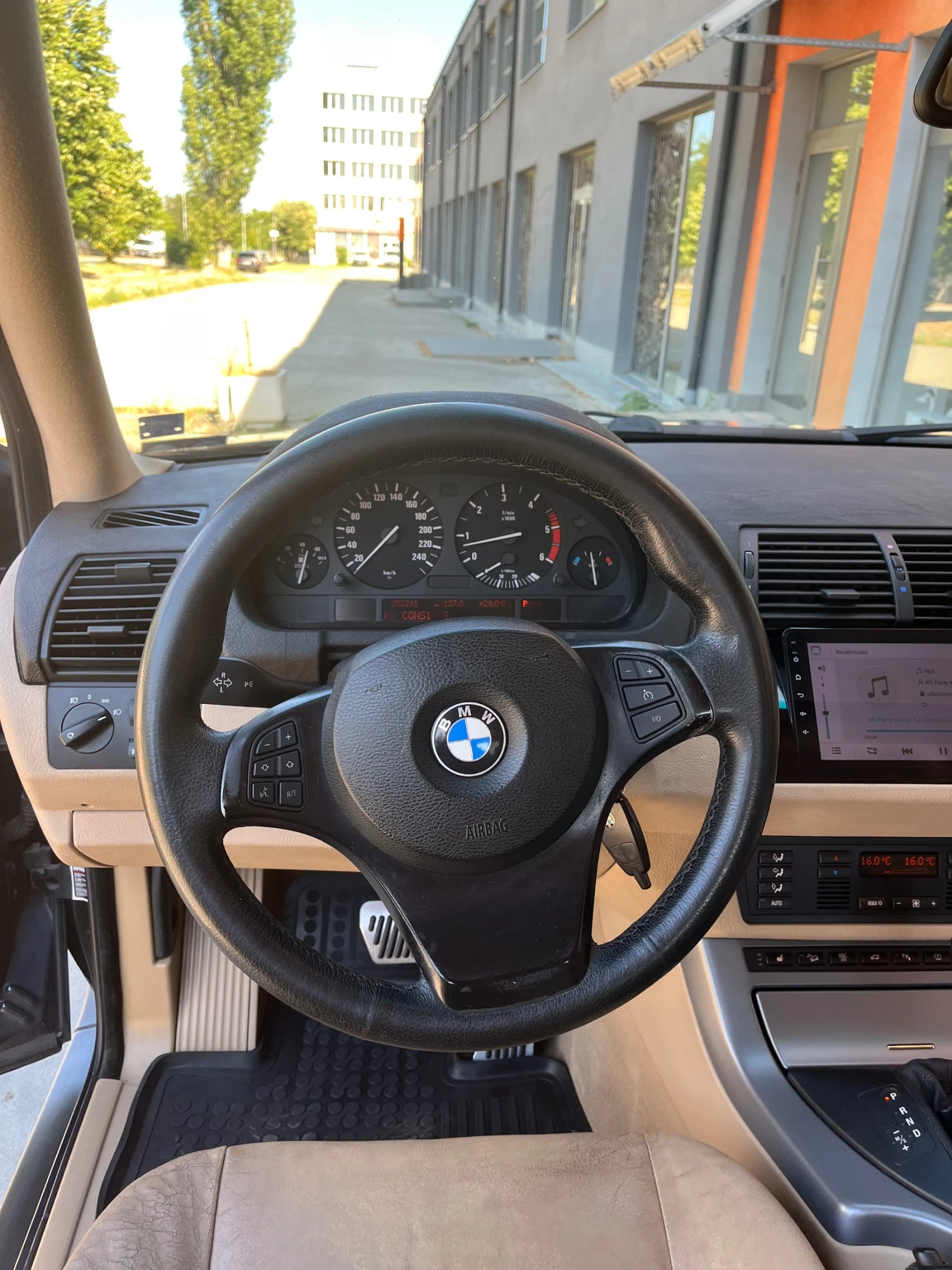 BMW X5 e 53 face - изображение 10