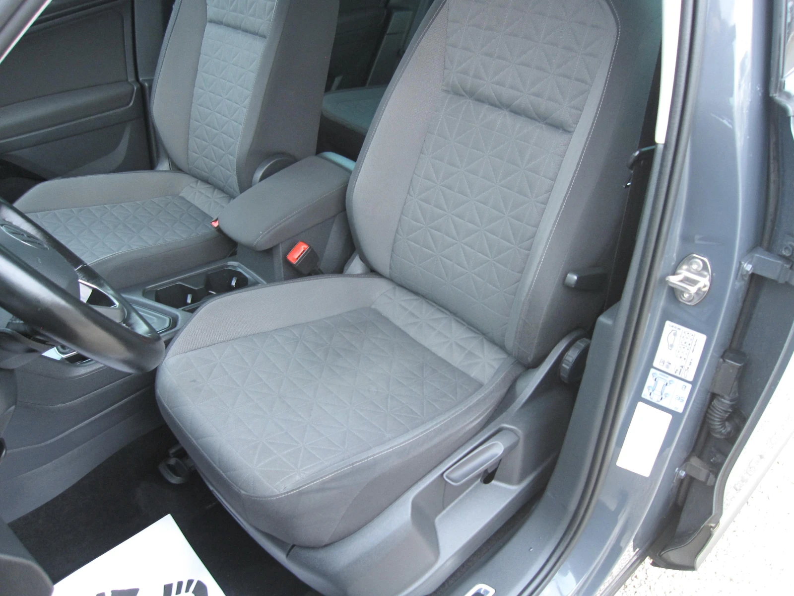 VW Tiguan Face , 2, 0-TDI , DIGITAL, Автомат - изображение 10