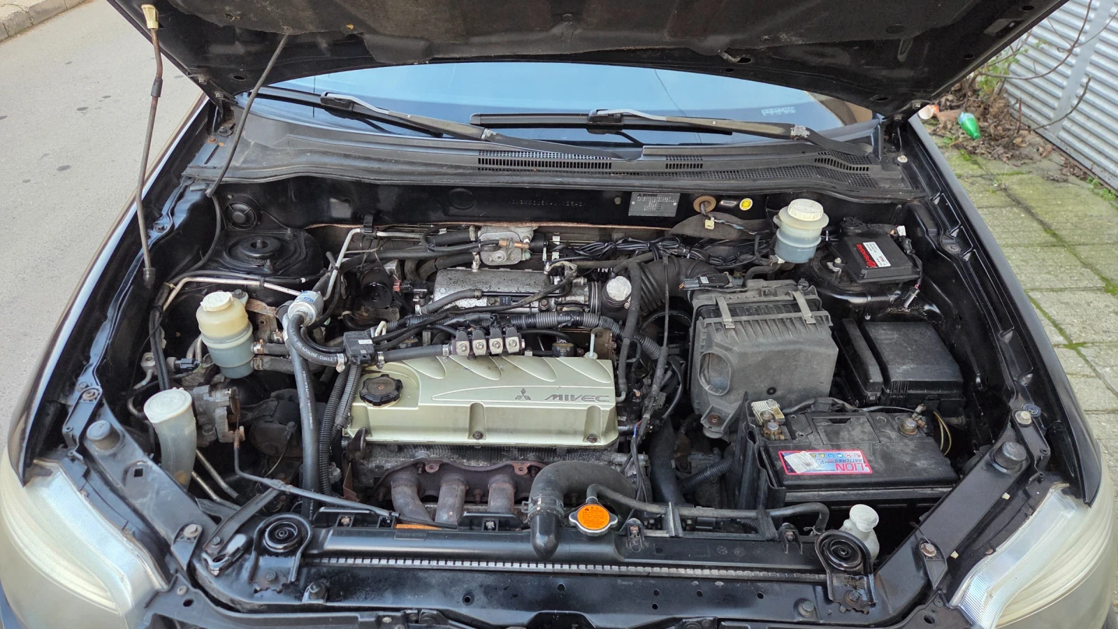 Mitsubishi Outlander 2.4 Газ/Бензин 4х4 - изображение 9