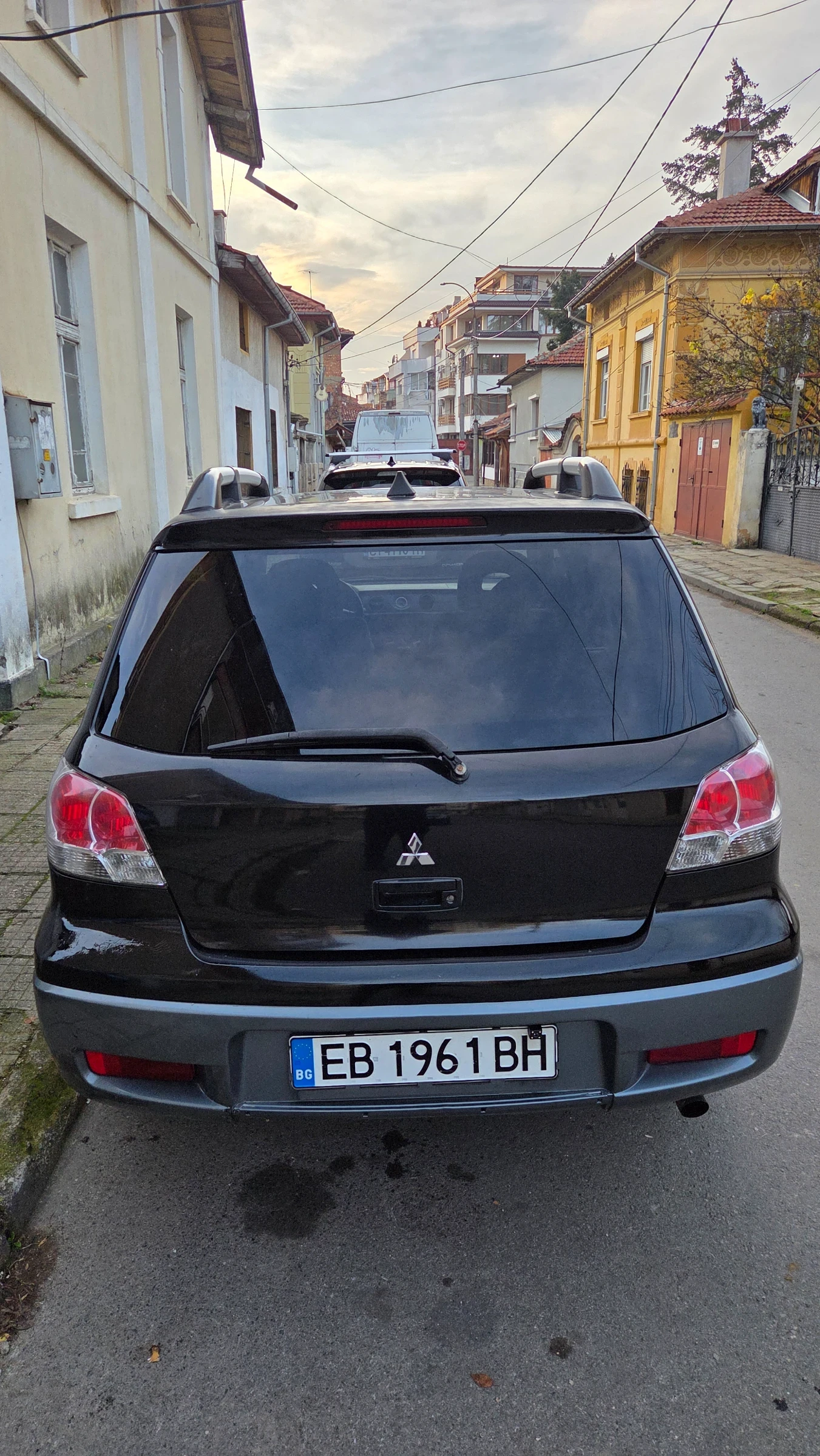 Mitsubishi Outlander 2.4 Газ/Бензин 4х4 - изображение 5