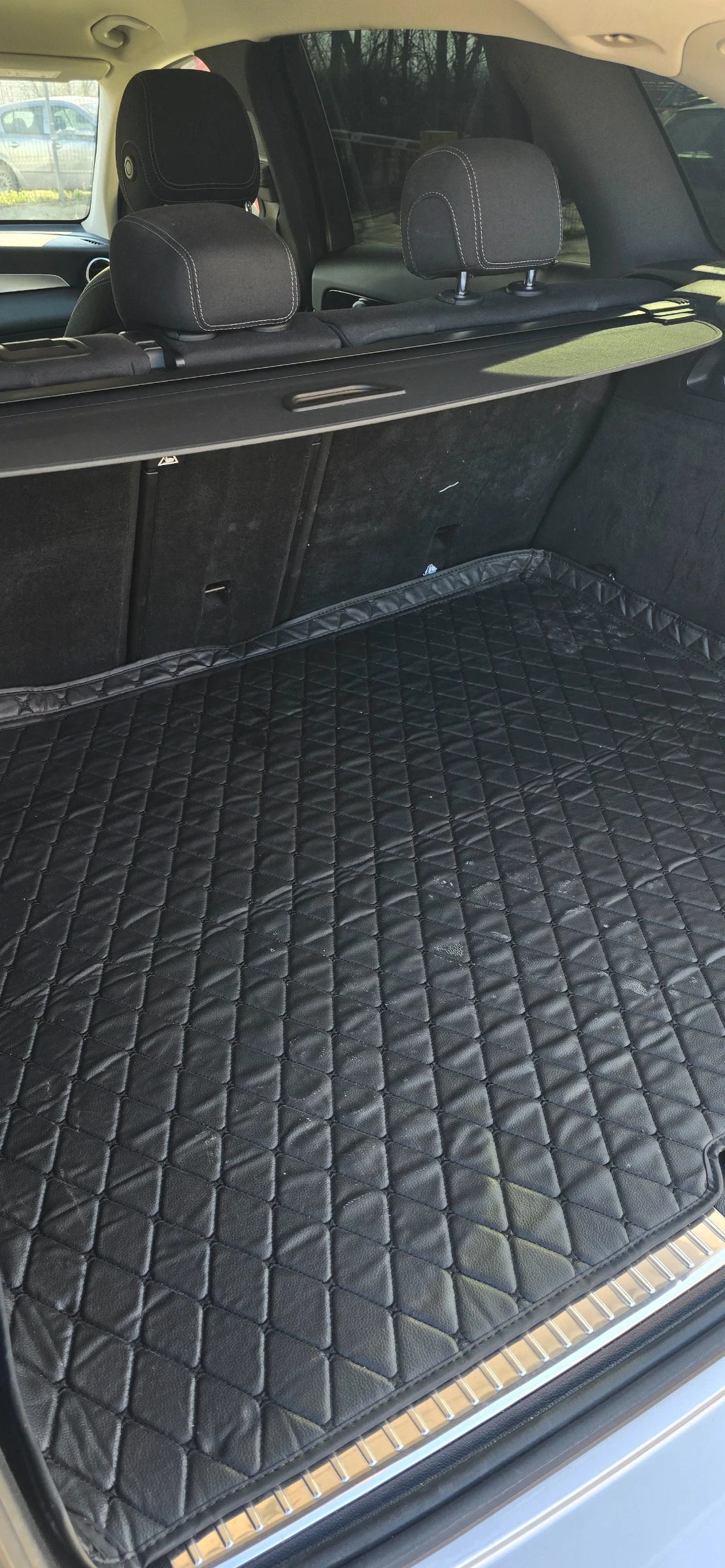 Mercedes-Benz GLC 250 4-MATIC, 9G, LED, 204к.с, снимка 13 - Автомобили и джипове - 53740994