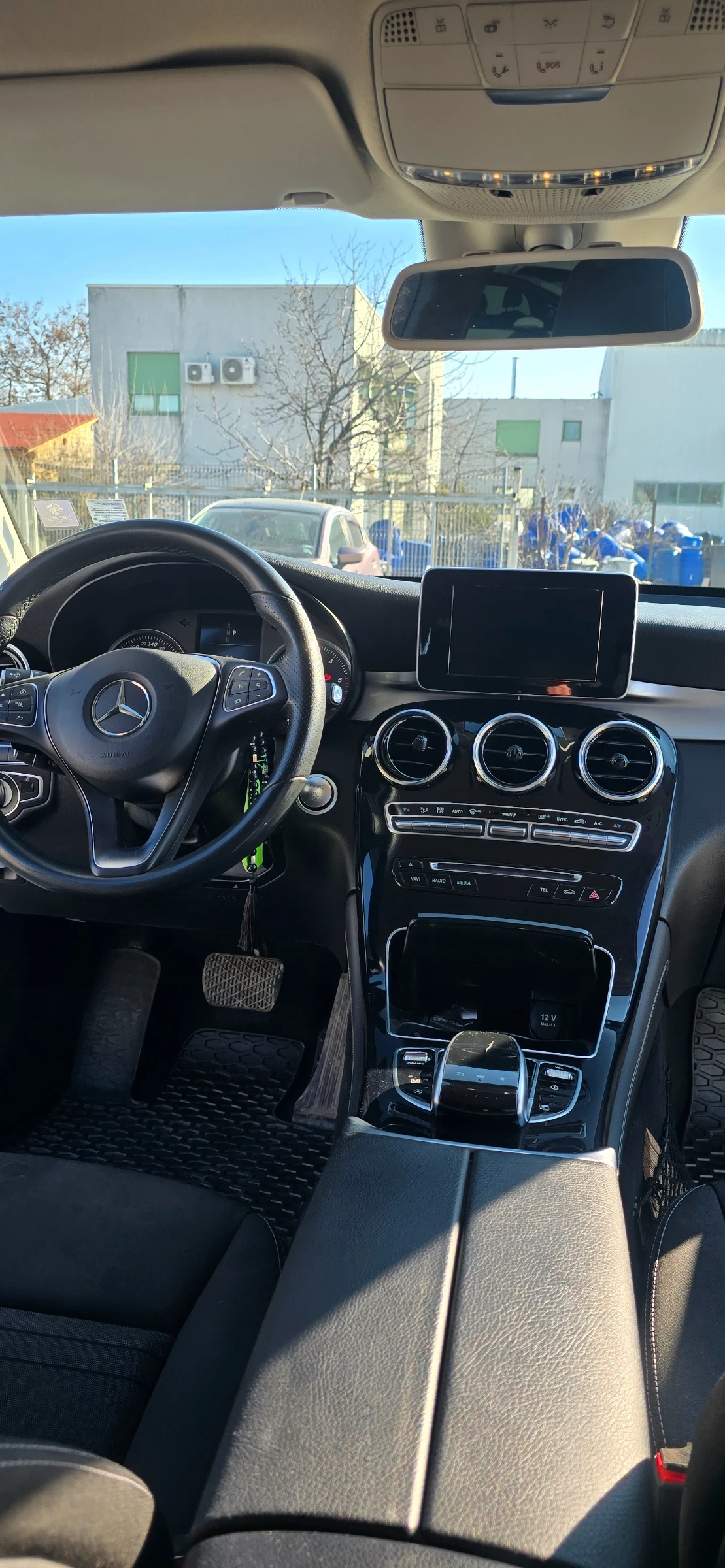 Mercedes-Benz GLC 250 4-MATIC, 9G, LED, 204к.с, снимка 12 - Автомобили и джипове - 53740994