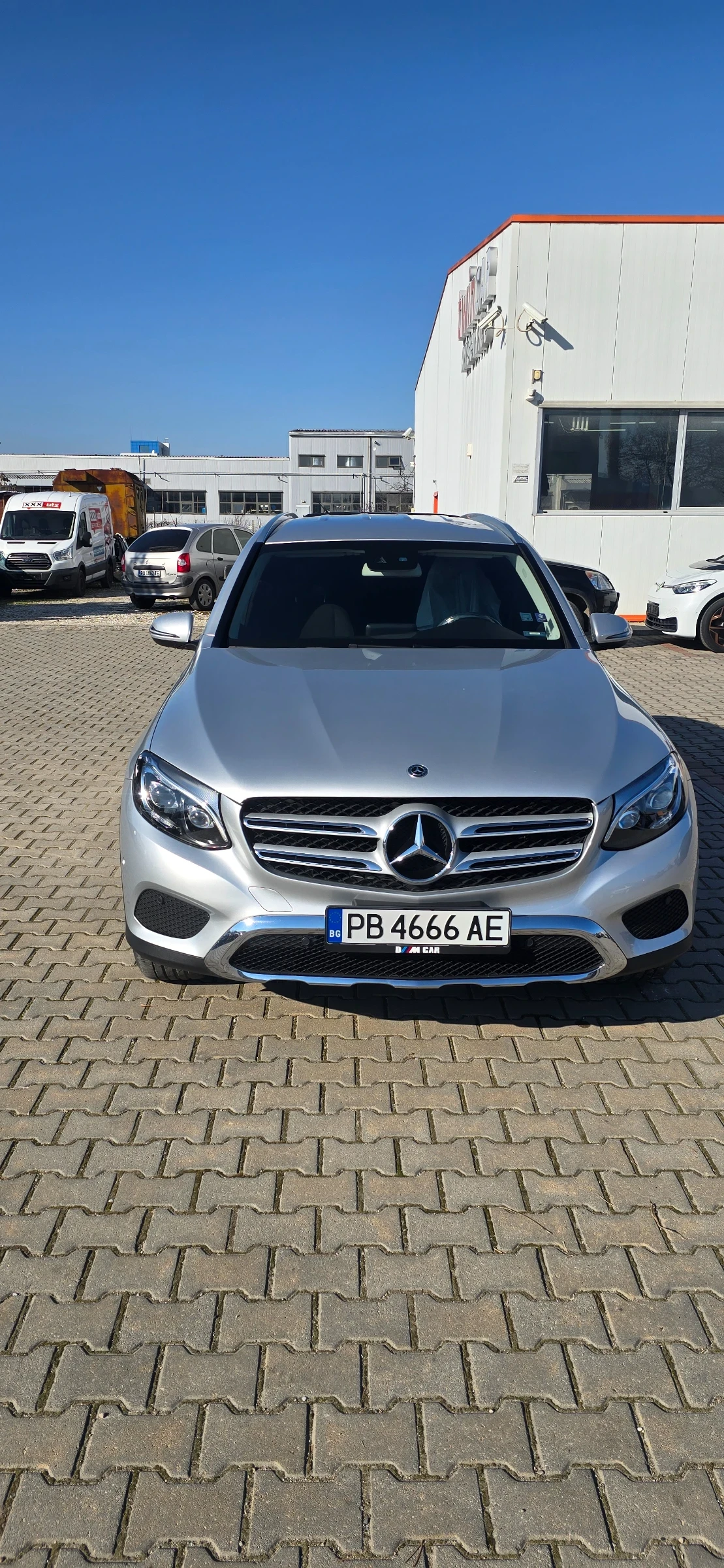Mercedes-Benz GLC 250 4-MATIC, 9G, LED, 204к.с, снимка 4 - Автомобили и джипове - 53740994