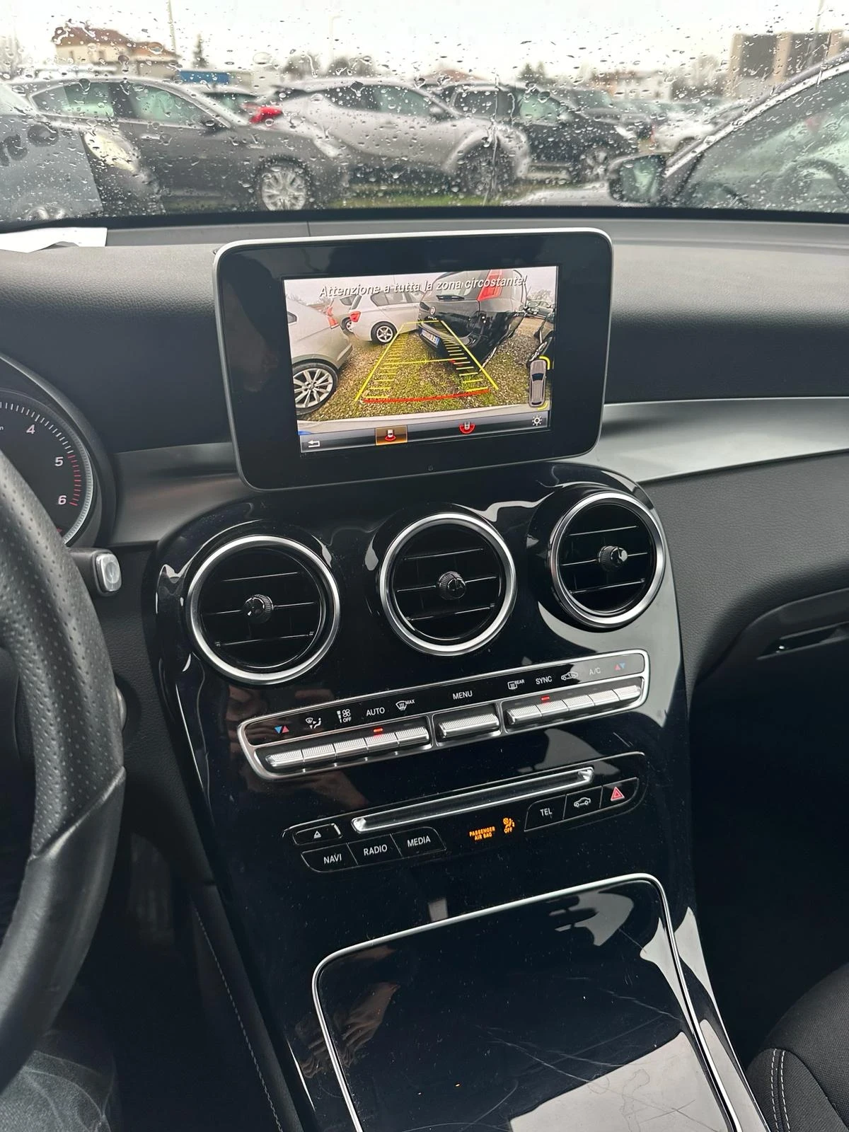 Mercedes-Benz GLC 250  - изображение 5