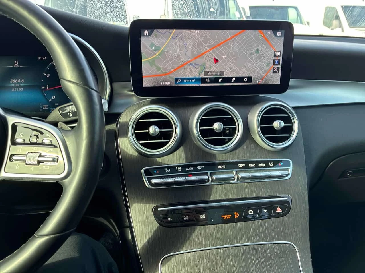 Mercedes-Benz GLC * 300 * CARFAX * ЦЕНА ДО БГ - изображение 9