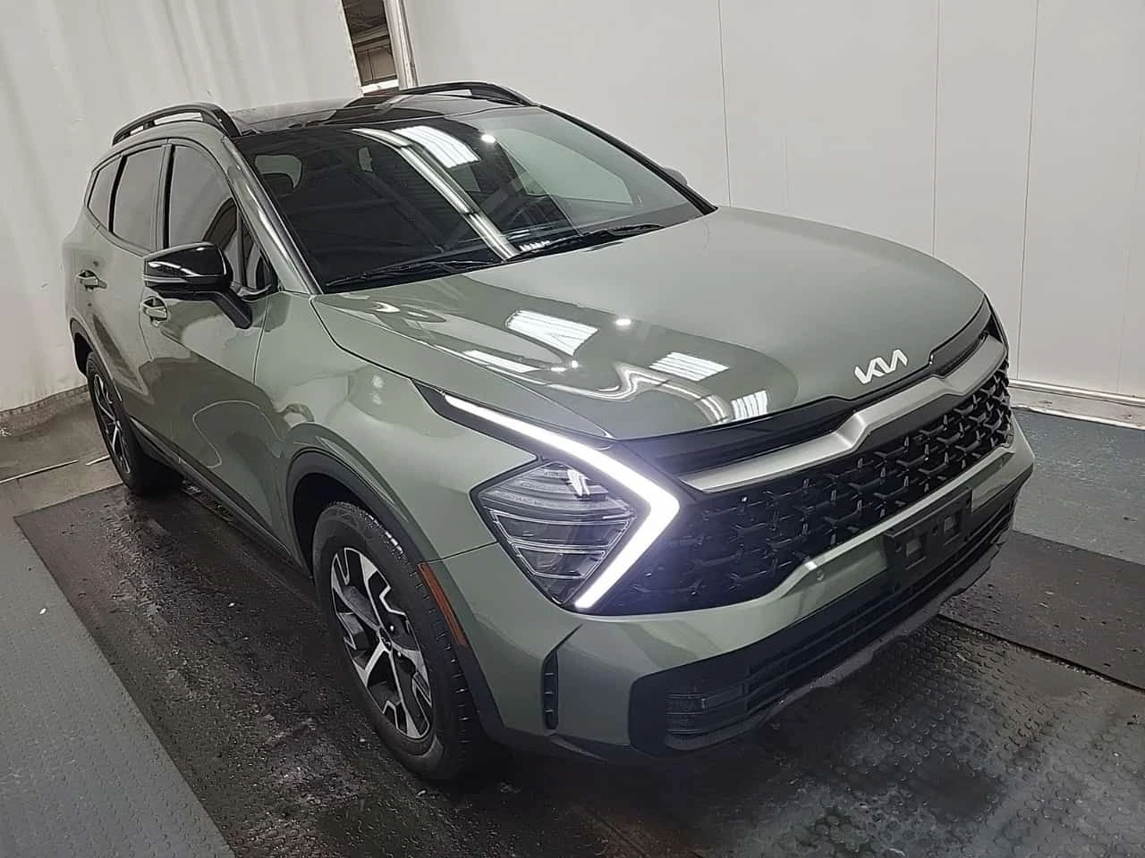 Kia Sportage X LINE LIMITED /CARFAX /PANO| HEAT+ COOL SEAT | Mobile.bg � ����������� 2