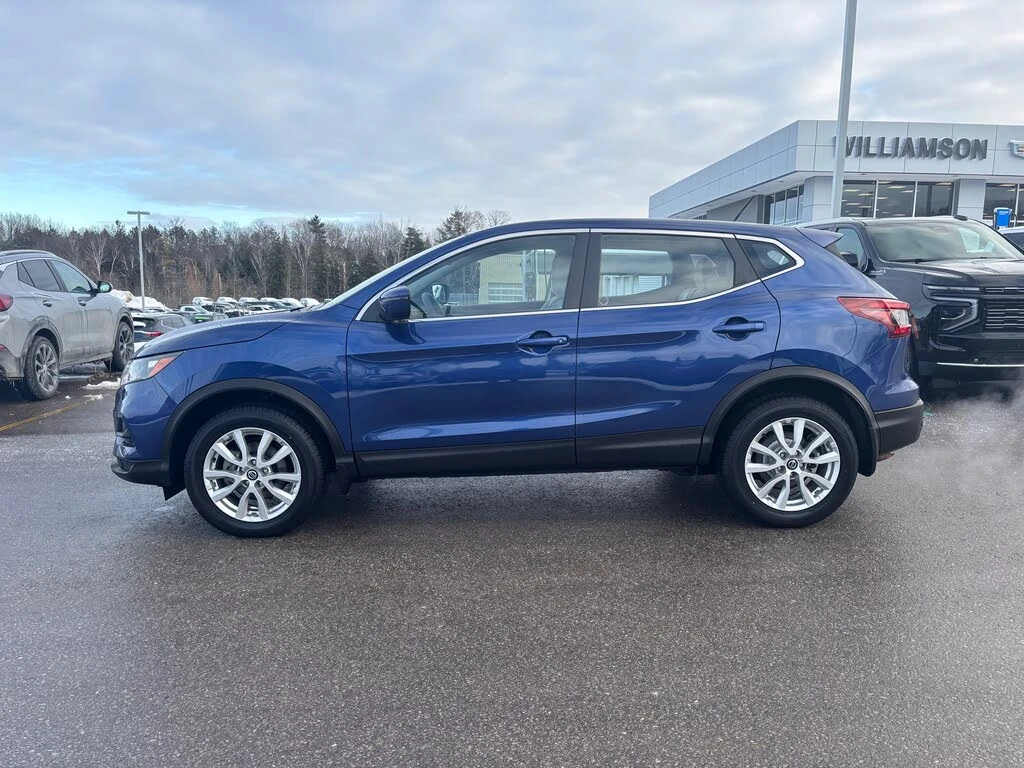 Nissan Qashqai S AWD* АвтоКреди* (ЦЕНА ДО БГ), снимка 4 - Автомобили и джипове - 53878676