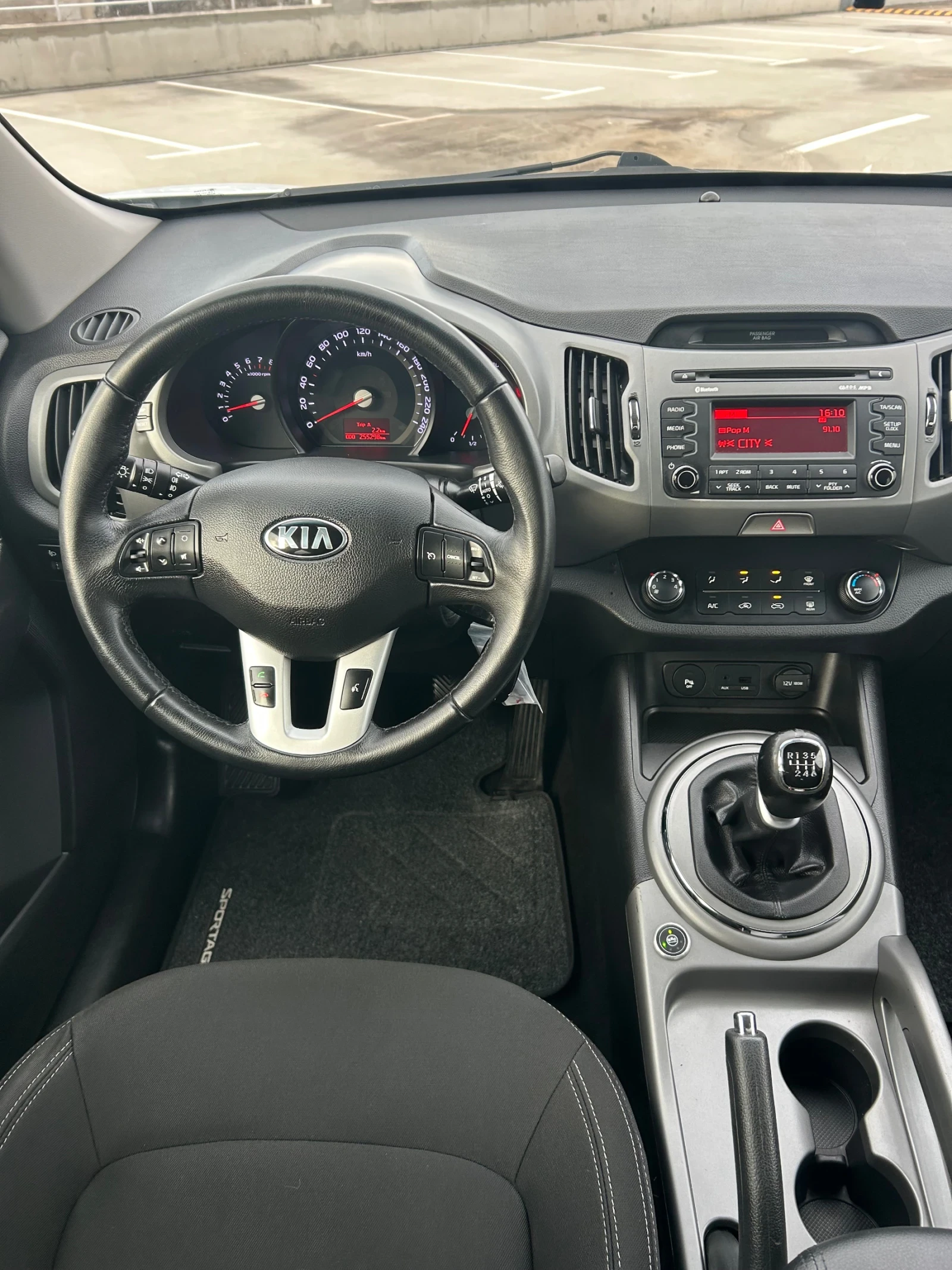 Kia Sportage 1.6 Бензин / Газ, снимка 13 - Автомобили и джипове - 54045016