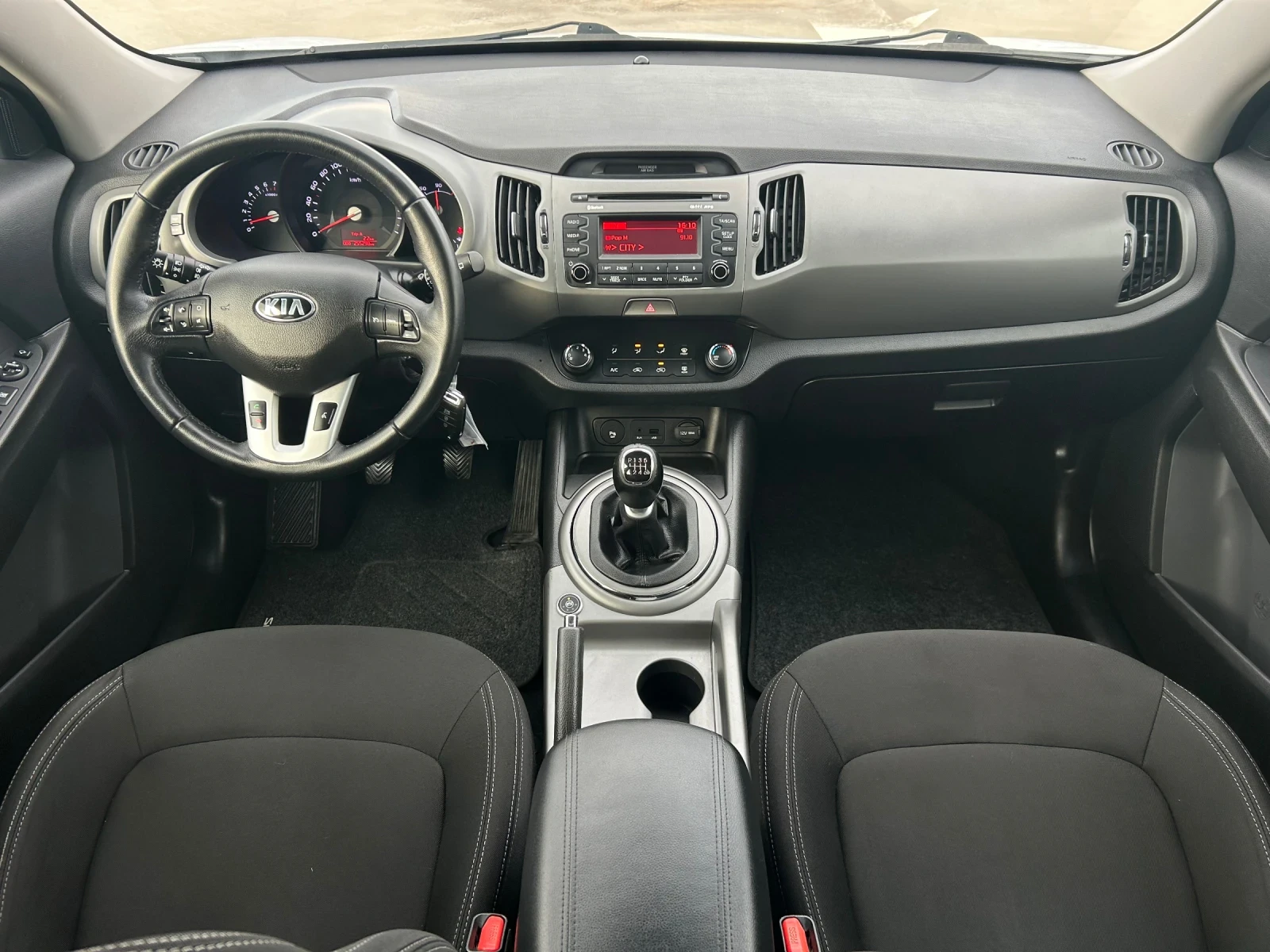 Kia Sportage 1.6 Бензин / Газ, снимка 12 - Автомобили и джипове - 54045016