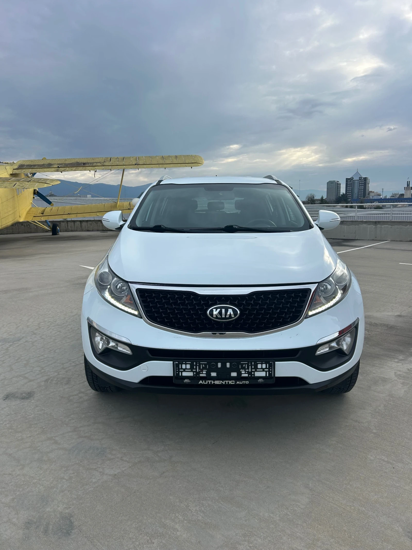 Kia Sportage 1.6 Бензин / Газ, снимка 7 - Автомобили и джипове - 54045016