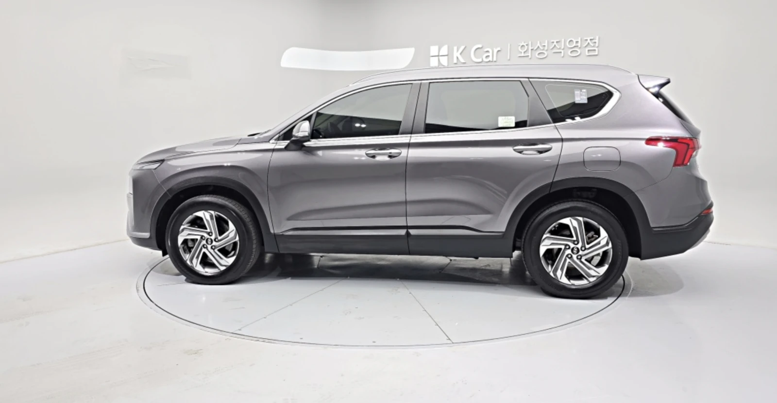 Hyundai Santa fe ОБДУХ | DISTRANIC | LANE ASSIST | PAMETI | КОЖА , снимка 3 - Автомобили и джипове - 54070899