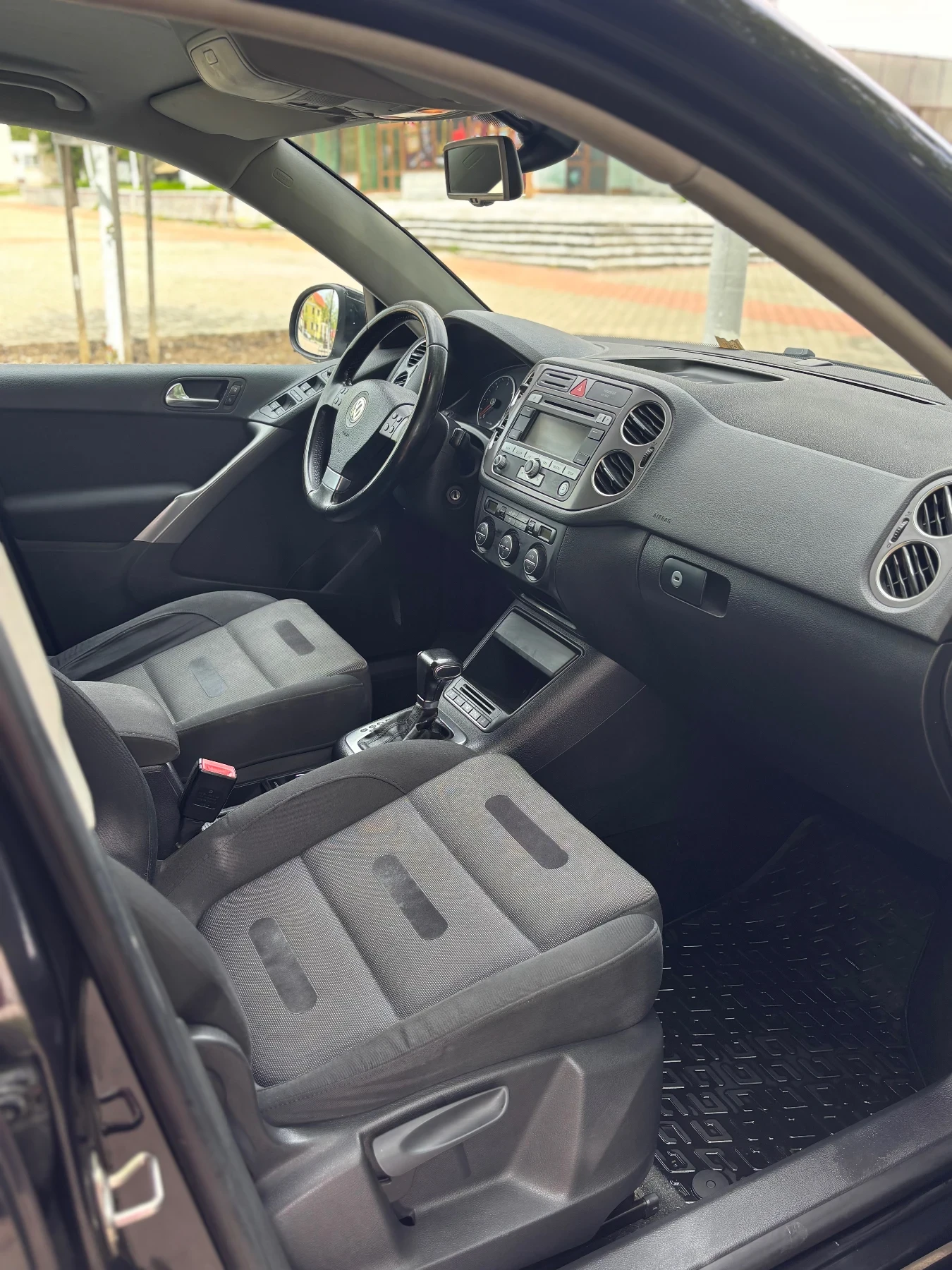 VW Tiguan 4 motion DSG, снимка 8 - Автомобили и джипове - 54465046