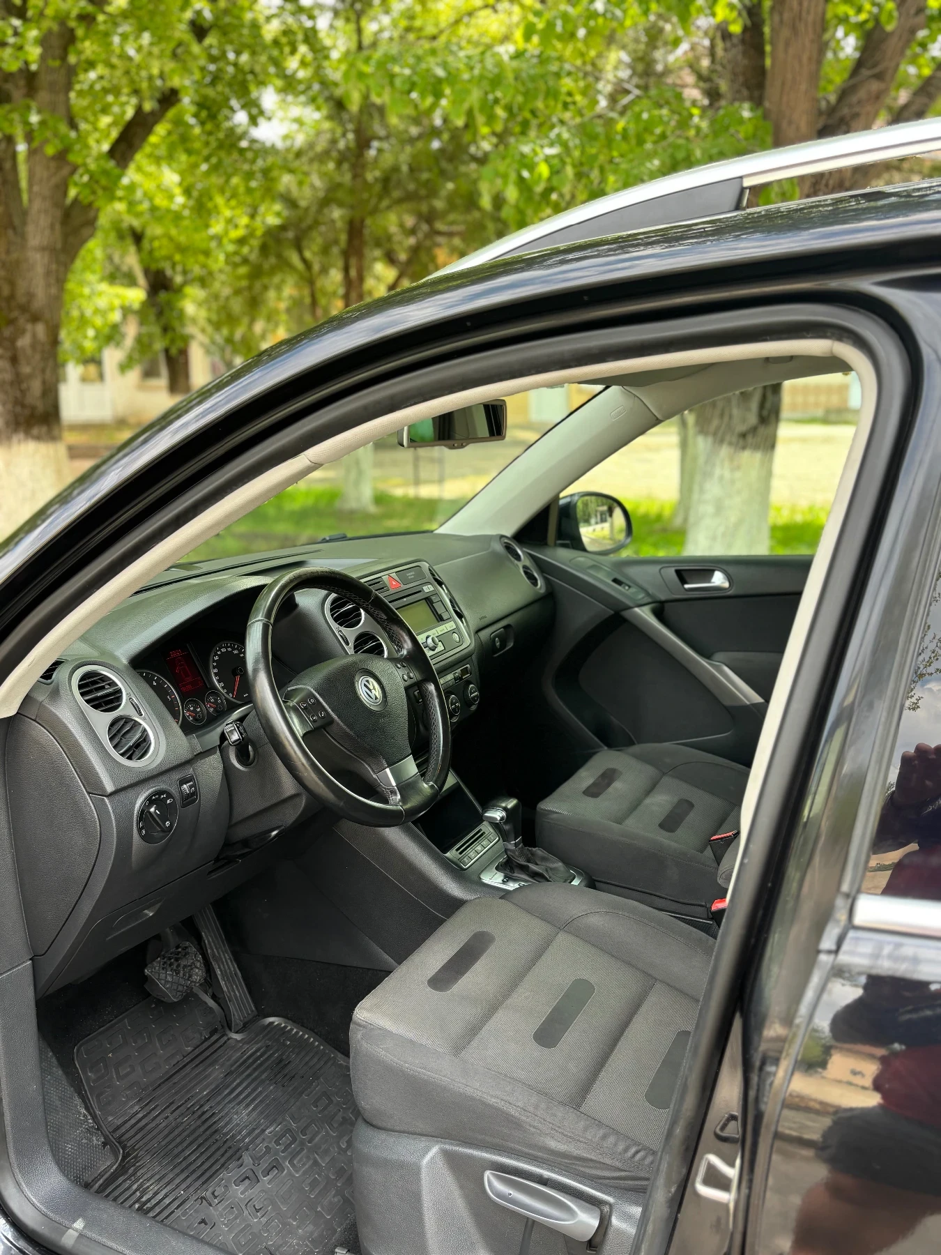 VW Tiguan 4 motion DSG, снимка 7 - Автомобили и джипове - 54465046