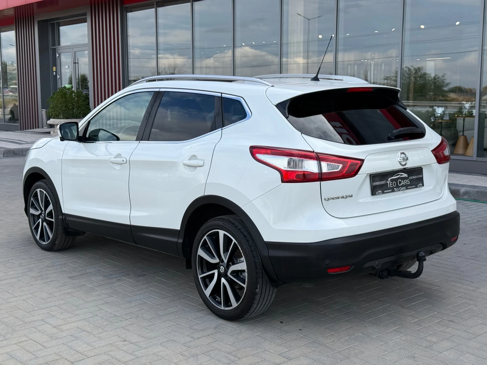 Nissan Qashqai 1.6DCi / N-TEC / FULL / AVTOMAT / 360 / NAVI / LED | Mobile.bg � ����������� 5