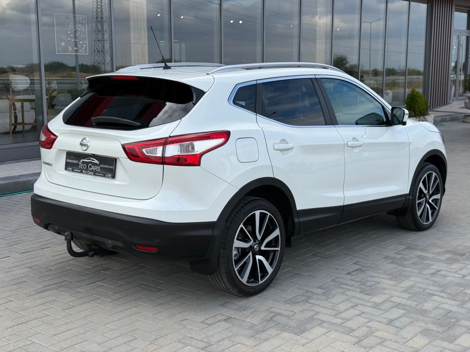 Nissan Qashqai 1.6DCi / N-TEC / FULL / AVTOMAT / 360 / NAVI / LED | Mobile.bg � ����������� 7