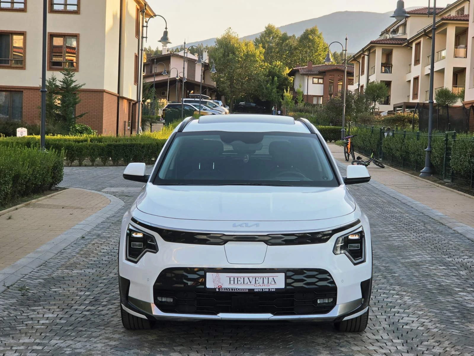 Kia Niro 64 KWH* SOH 100%* H/K* КОЖА* ПОДГРЕВ* ОБДУХВАНЕ* , снимка 8 - Автомобили и джипове - 56079852