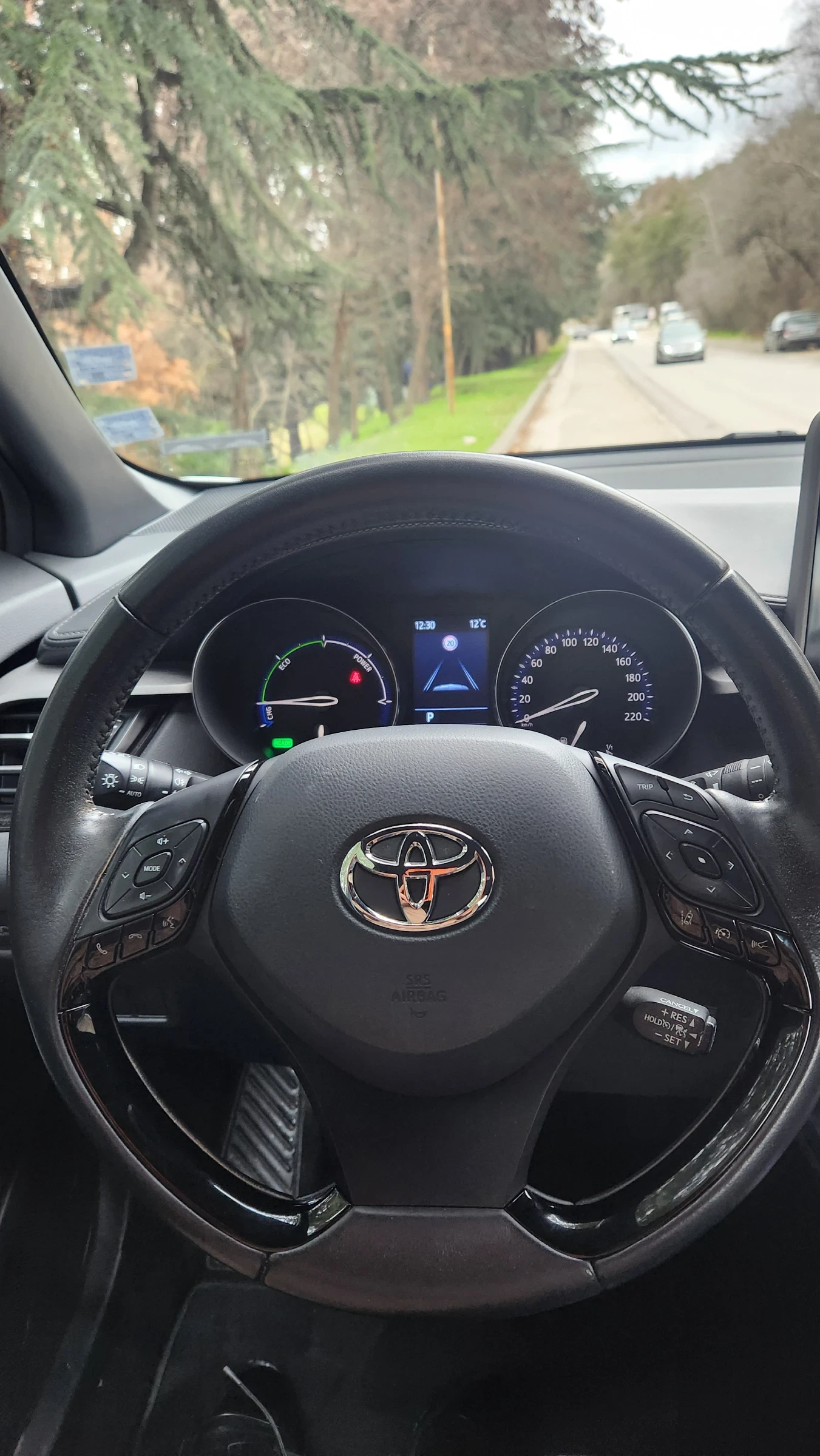 Toyota C-HR, снимка 3 - Автомобили и джипове - 56230685