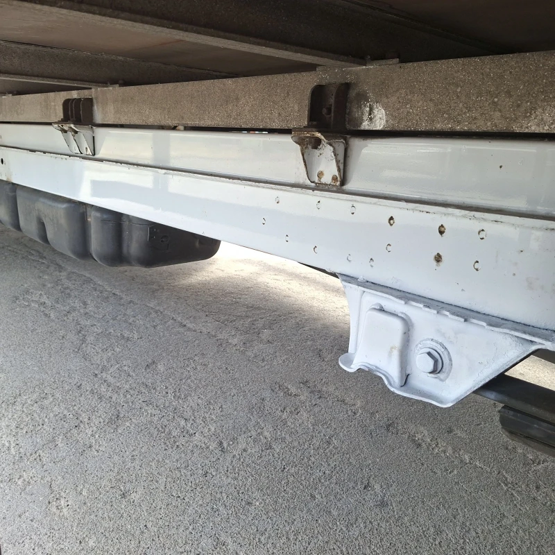 Mercedes-Benz Sprinter 516 516cdi/МАКСИ/Двойна Гума/ 3.5Т. 4.91м 2.41м 2.19, снимка 8 - Бусове и автобуси - 51458716