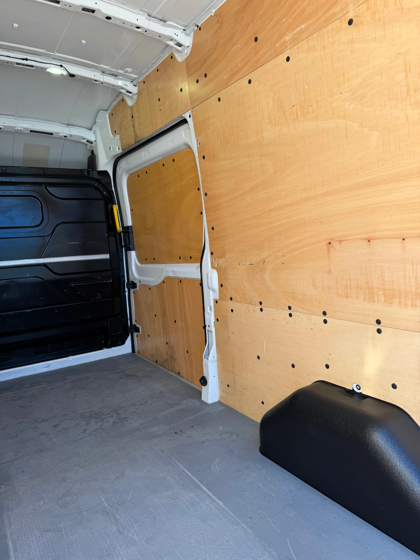 Ford Transit 2.0TDI L3H3 SWISS | Mobile.bg � ����������� 16