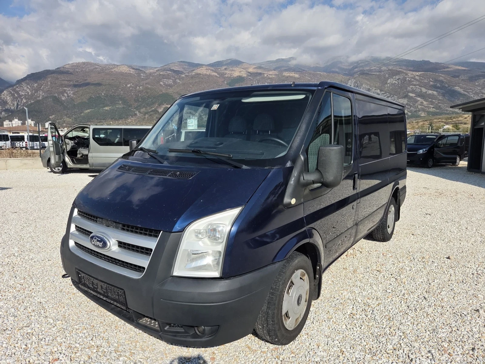 Ford Transit, снимка 2 - Бусове и автобуси - 56656623