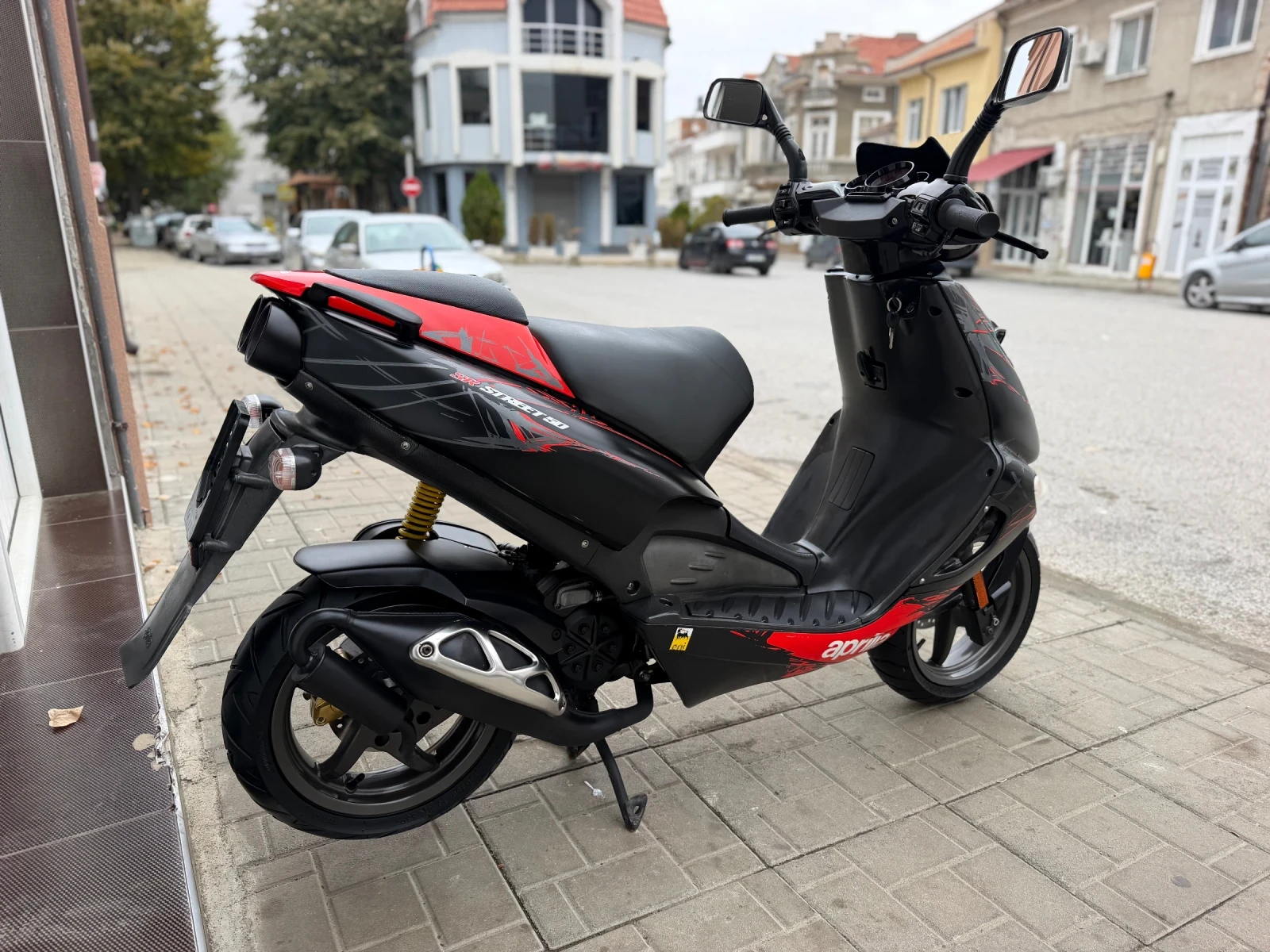 Aprilia Sr 50, снимка 3 - Мотоциклети и мототехника - 56653462