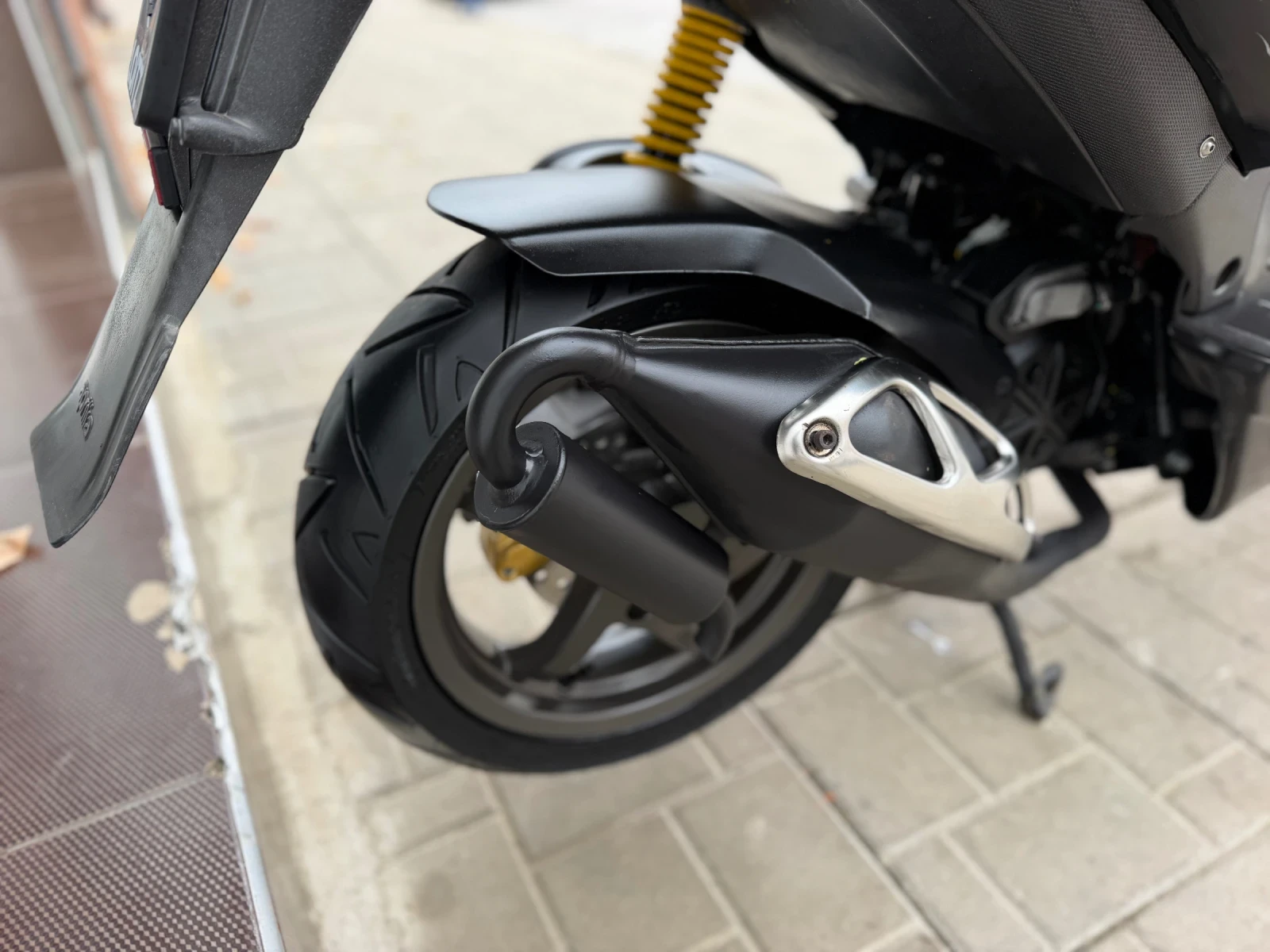 Aprilia Sr 50, снимка 13 - Мотоциклети и мототехника - 56653462