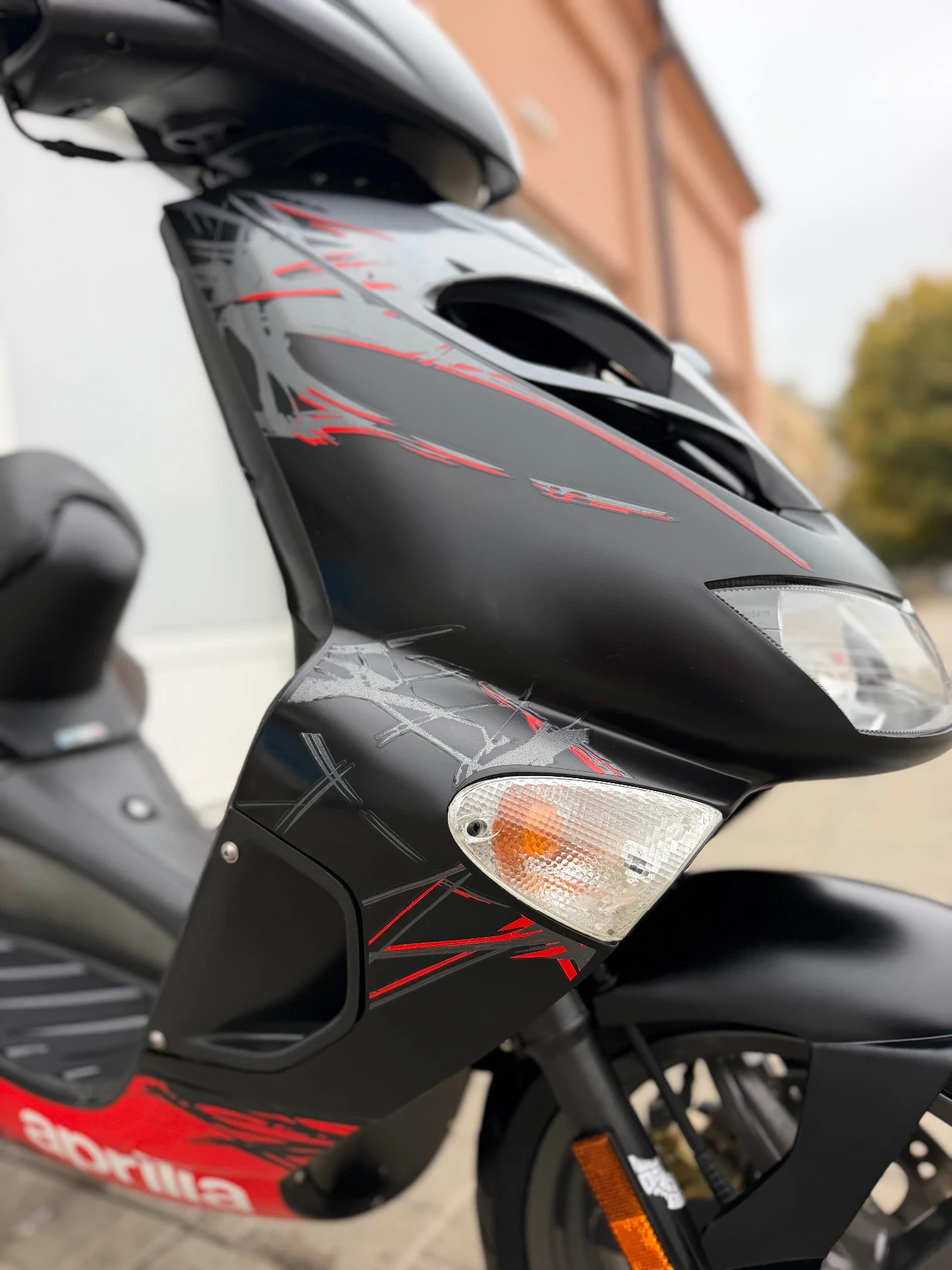 Aprilia Sr 50, снимка 7 - Мотоциклети и мототехника - 56653462