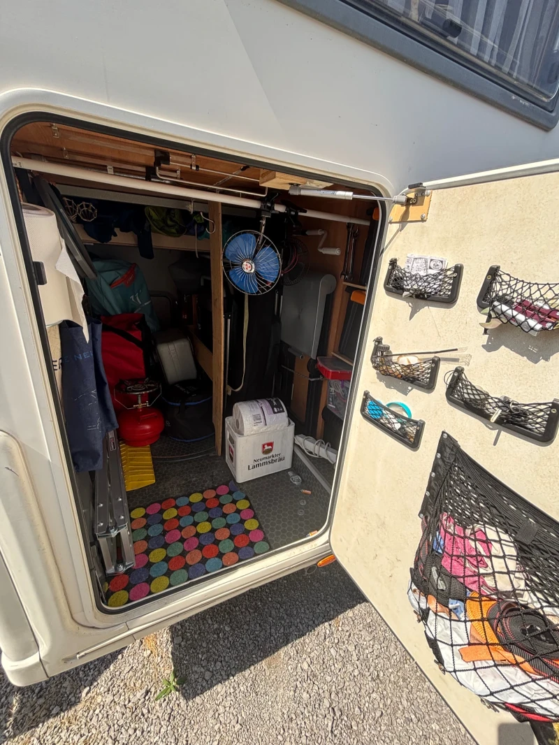 Кемпер Euramobil TA720HB, снимка 5 - Каравани и кемпери - 52447915