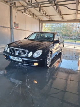 Mercedes-Benz E 320, снимка 16