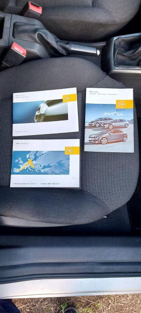 Opel Astra, снимка 11 - Автомобили и джипове - 45148894