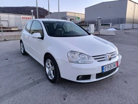 VW Golf 1.6/102/ГАЗ, снимка 2