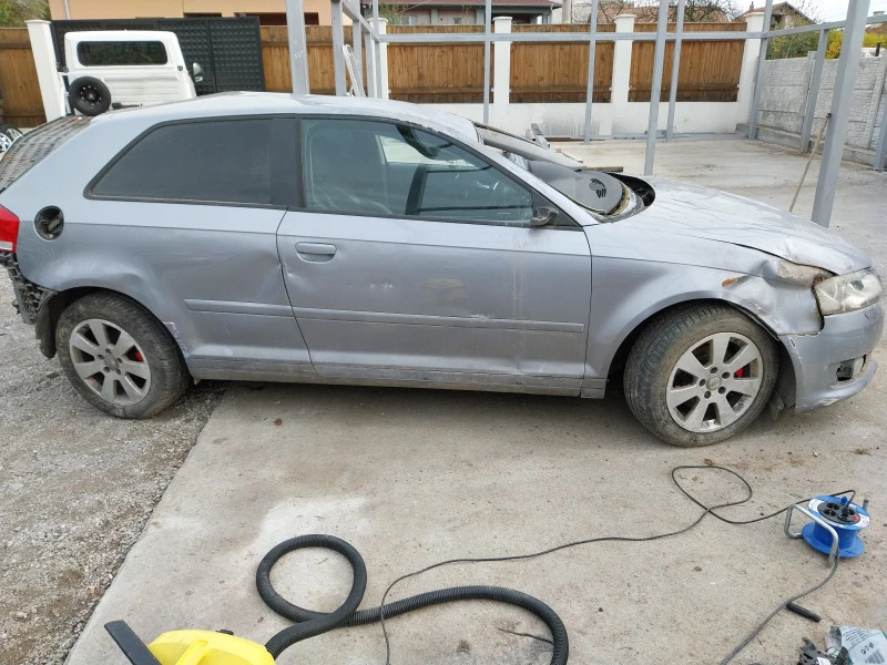 Audi A3 1.6.и, снимка 3 - Автомобили и джипове - 47236402