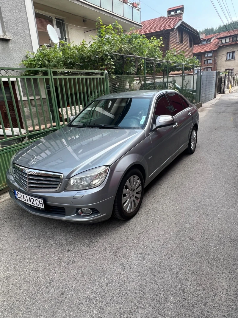 Mercedes-Benz C 220, снимка 8 - Автомобили и джипове - 46925304