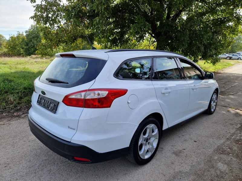 Ford Focus 1.6TDCi 95к.с. Е6, снимка 2 - Автомобили и джипове - 47510182