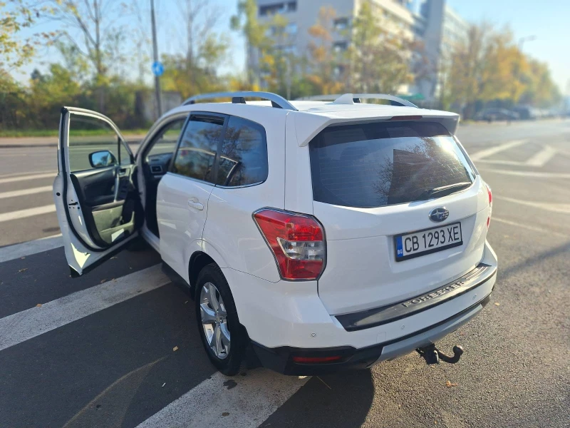 Subaru Forester 2.0 , снимка 5 - Автомобили и джипове - 48051244