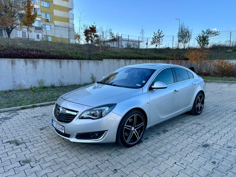 Opel Insignia 2.0 CDTI, снимка 1 - Автомобили и джипове - 48372170