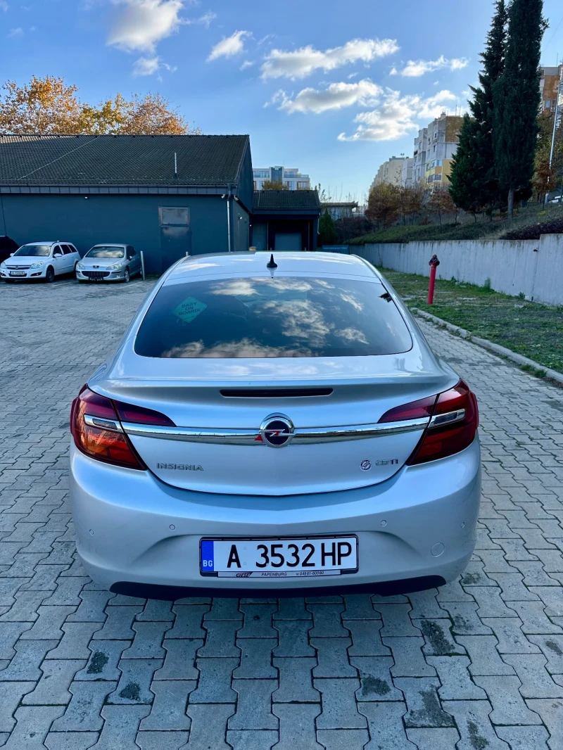 Opel Insignia 2.0 CDTI, снимка 5 - Автомобили и джипове - 48372170