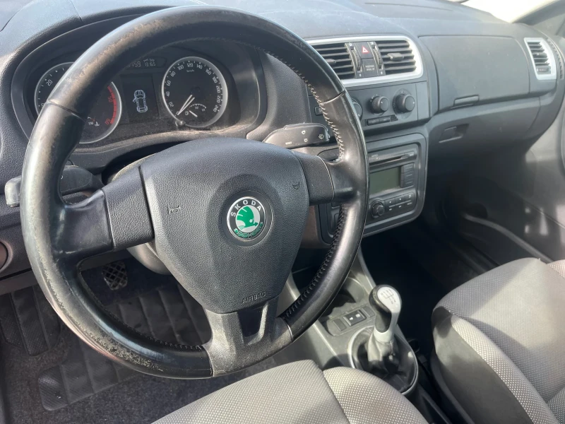 Skoda Fabia 1.9tdi, снимка 12 - Автомобили и джипове - 48543053