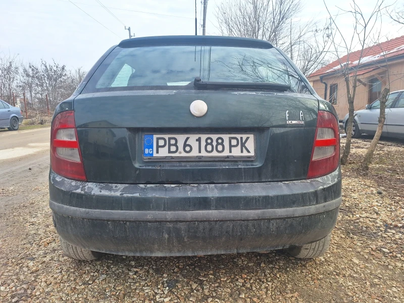 Skoda Fabia 1.4 16v газ-бензин 101 к.с, снимка 3 - Автомобили и джипове - 48783414