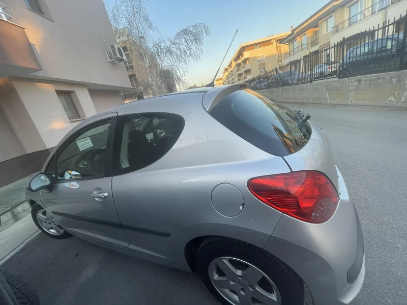 Peugeot 207 Хечбек , снимка 5 - Автомобили и джипове - 49069084