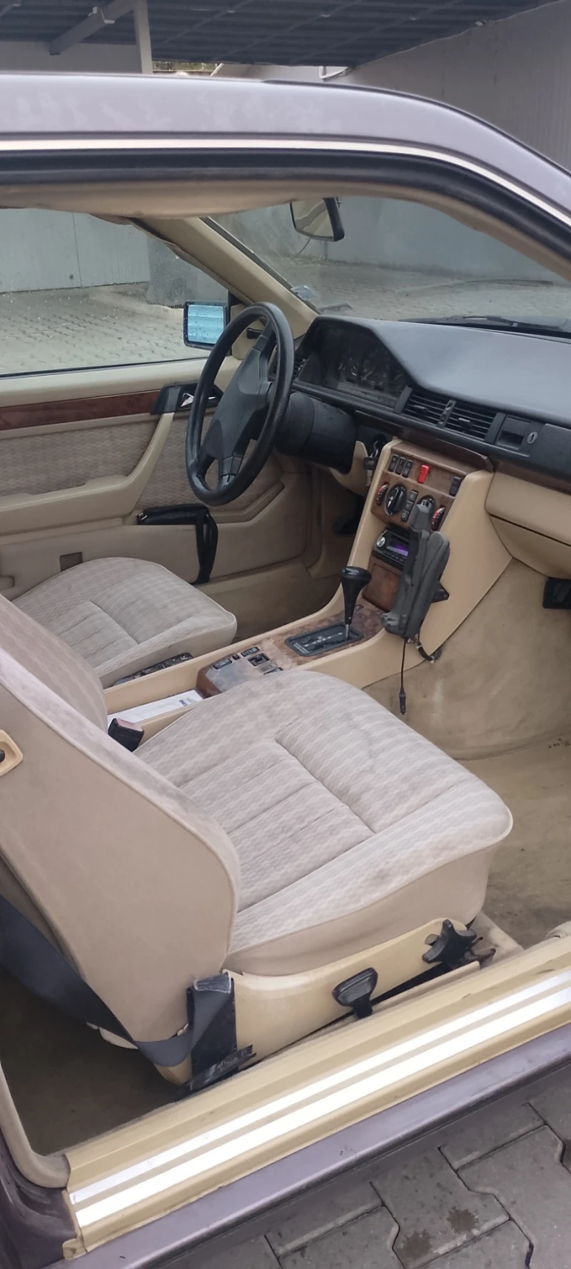 Mercedes-Benz 124, снимка 5 - Автомобили и джипове - 53147612