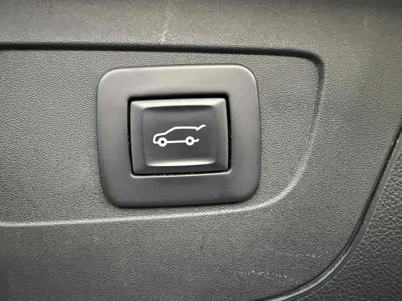 Opel Insignia 2.0d AT8 174к.с. Elegance , снимка 11 - Автомобили и джипове - 52343705