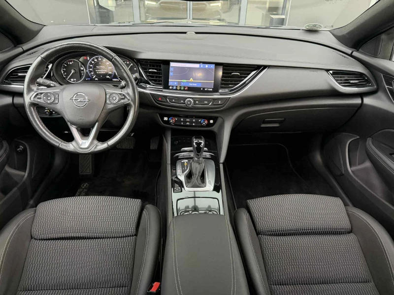 Opel Insignia 2.0d AT8 174к.с. Elegance , снимка 5 - Автомобили и джипове - 52343705